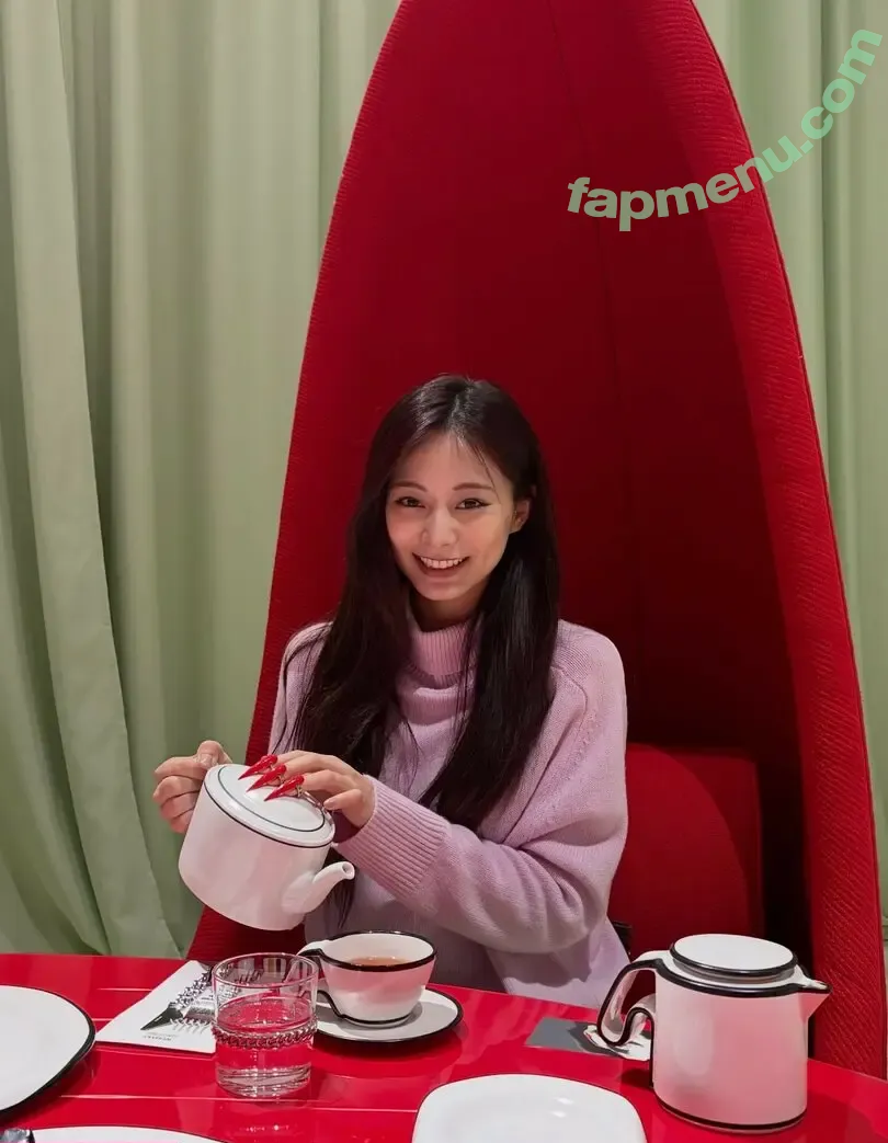 Tzuyu nude photo #0182 (Chiu Chú-jû | Twice / thinkaboutzu)