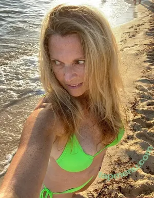 u118668979 / lway1831 nude photo #0145