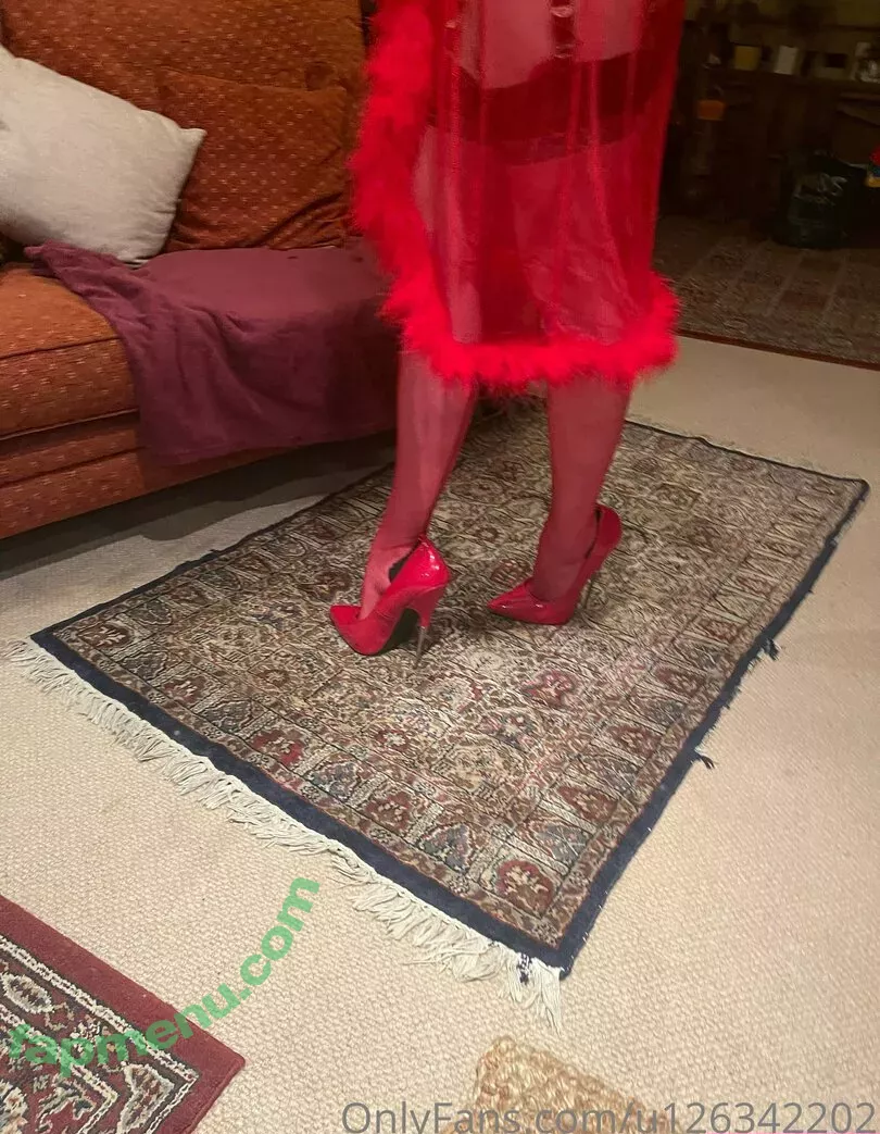 u126342202 nude photo #0070 (steph_stallings)