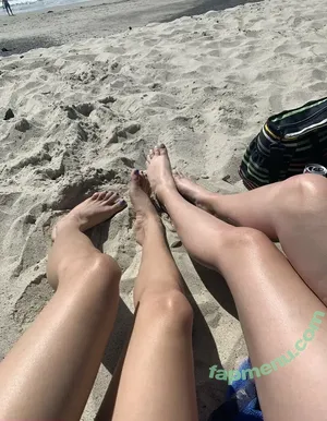  nude photo #0002