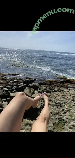  nude photo #0004
