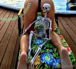  nude photo #0004
