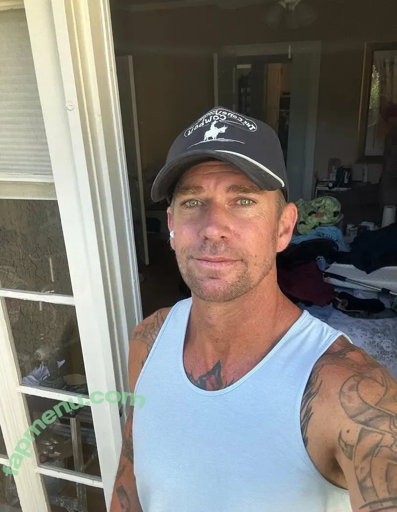 u151773531 nude photo #0012 (u151773531)