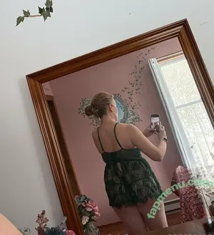  nude photo #0004