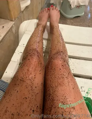 u223697746 / hesosoutheast nude photo #0016