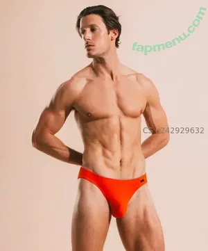  nude photo #0001