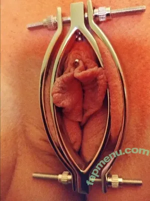  nude photo #0004