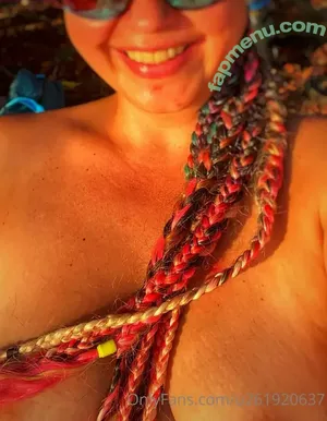  nude photo #0001