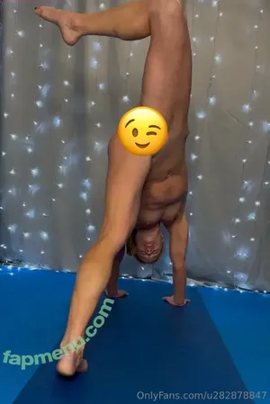  nude photo #0001