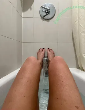  nude photo #0002