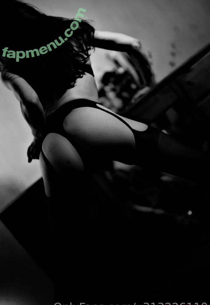u313226110 nude photo #0047 (u313226110)