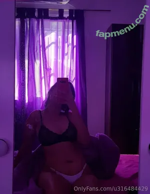  nude photo #0002