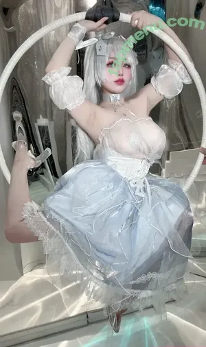  nude photo #0002