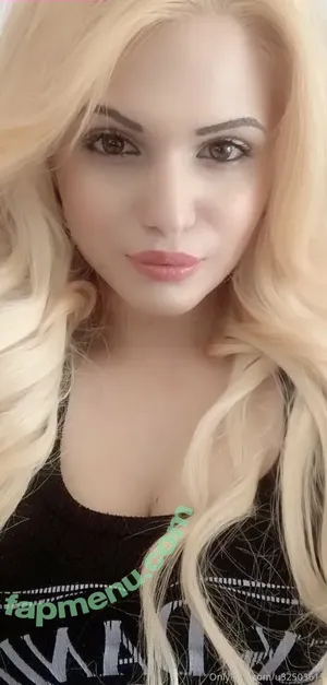  nude photo #0002