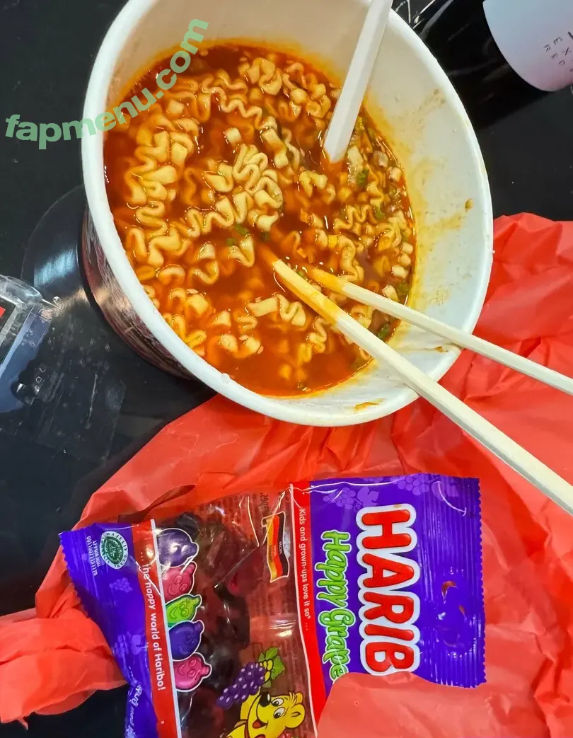 u348445583 nude photo #0006 (u348445583)