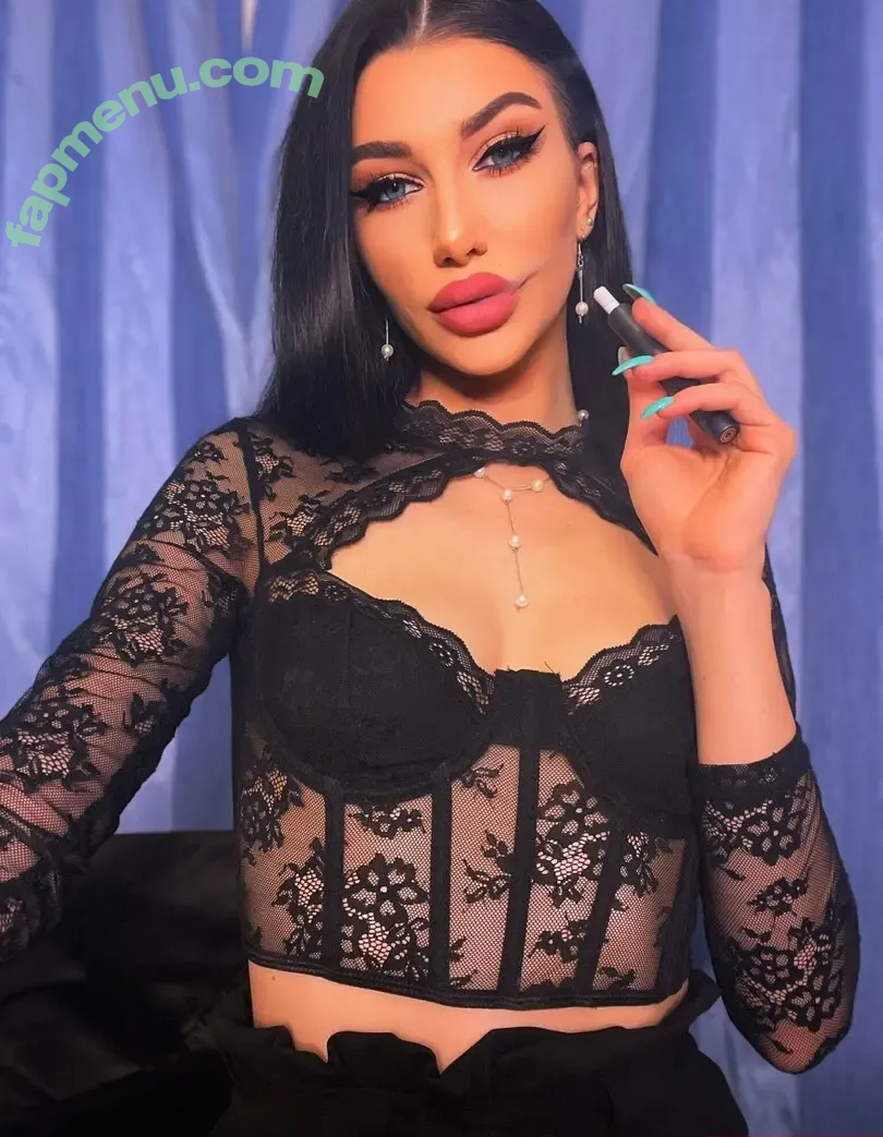 u361380266 nude photo #0012 (u361380266)