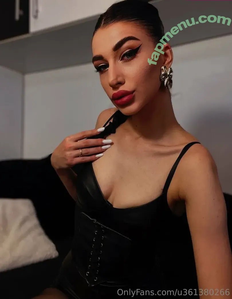 u361380266 nude photo #0030 (u361380266)