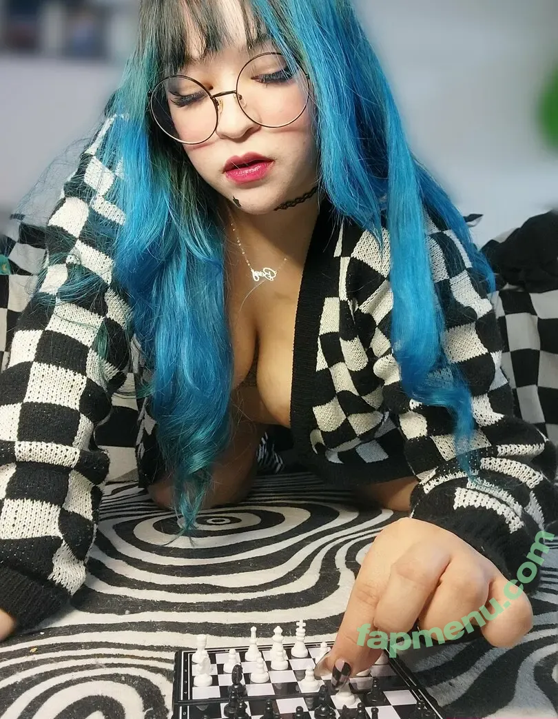 u371475564 nude photo #0064 (u371475564)