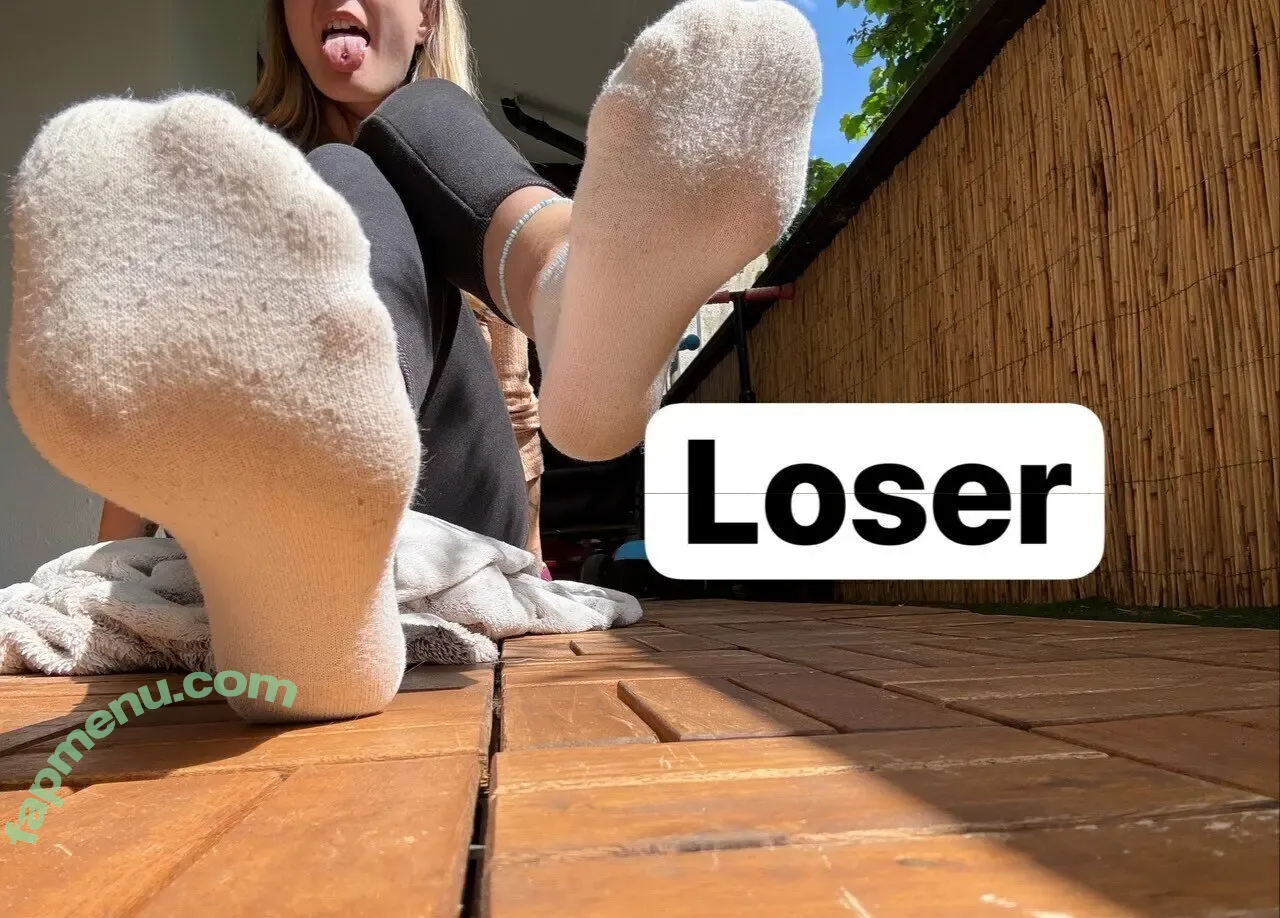 u377602910 nude photo #0040 (u377602910)