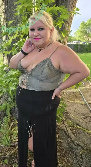  nude photo #0005