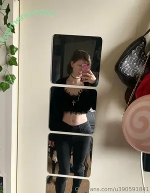  nude photo #0002