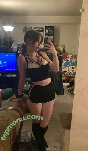  nude photo #0004