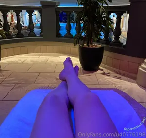 u40776198 / fb_0296 nude photo #0013