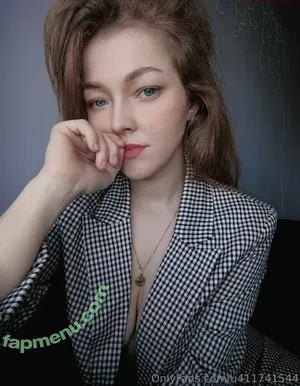  nude photo #0002