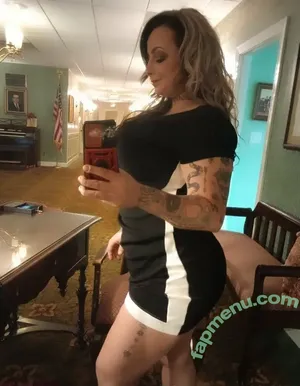  nude photo #0004