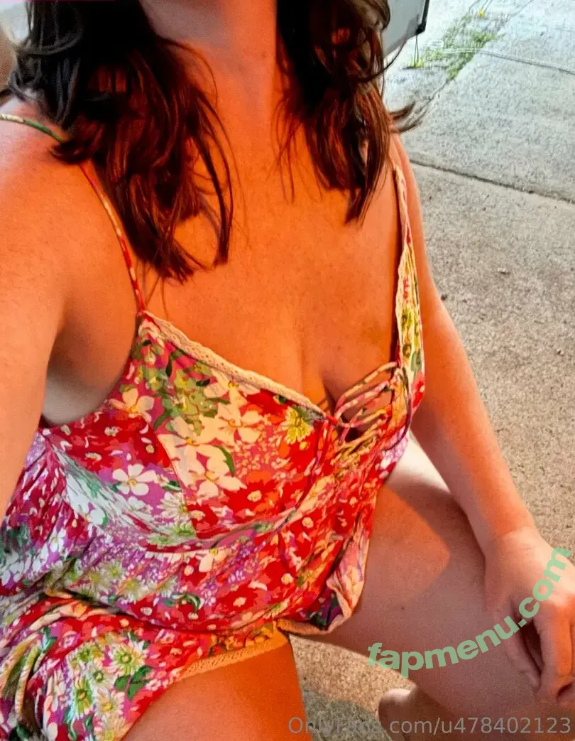 u478402123 nude photo #0002 (u478402123)