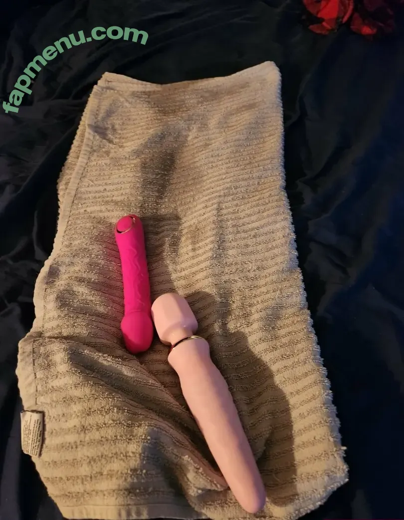 u482233160 nude photo #0026 (u482233160)