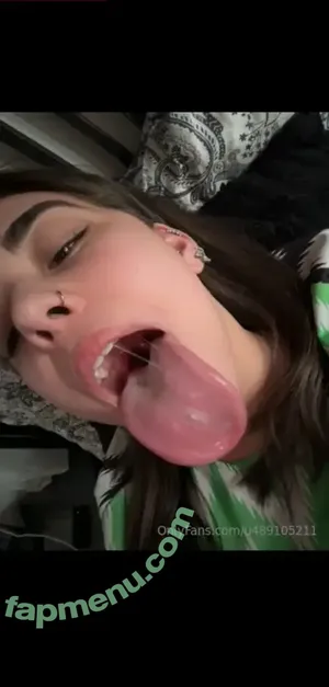 u489105211 / longuetongueegirl_ / noaablaancoo nude photo #0041