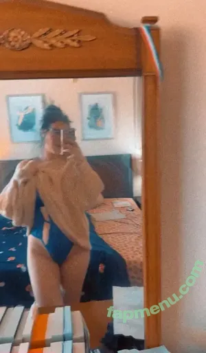  nude photo #0012