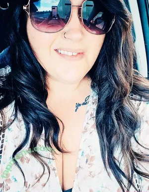 u510145704 / damour_bella nude photo #0003