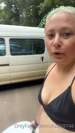  nude photo #0005