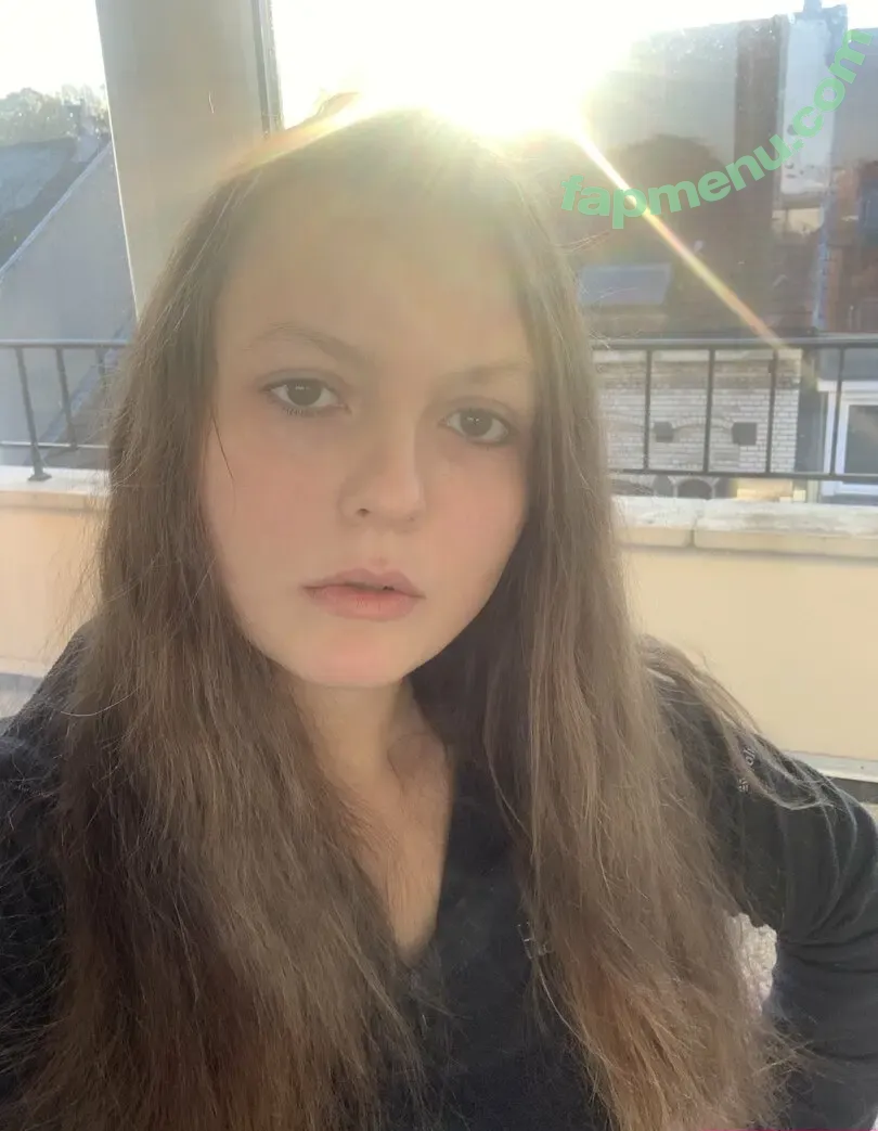 u69777440 nude photo #0005 (u69777440)