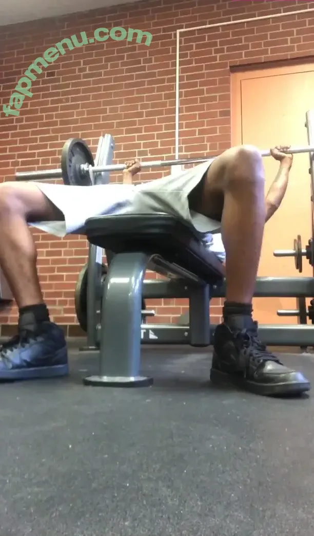 ubig_ray nude photo #0003 (babyraytattoos)