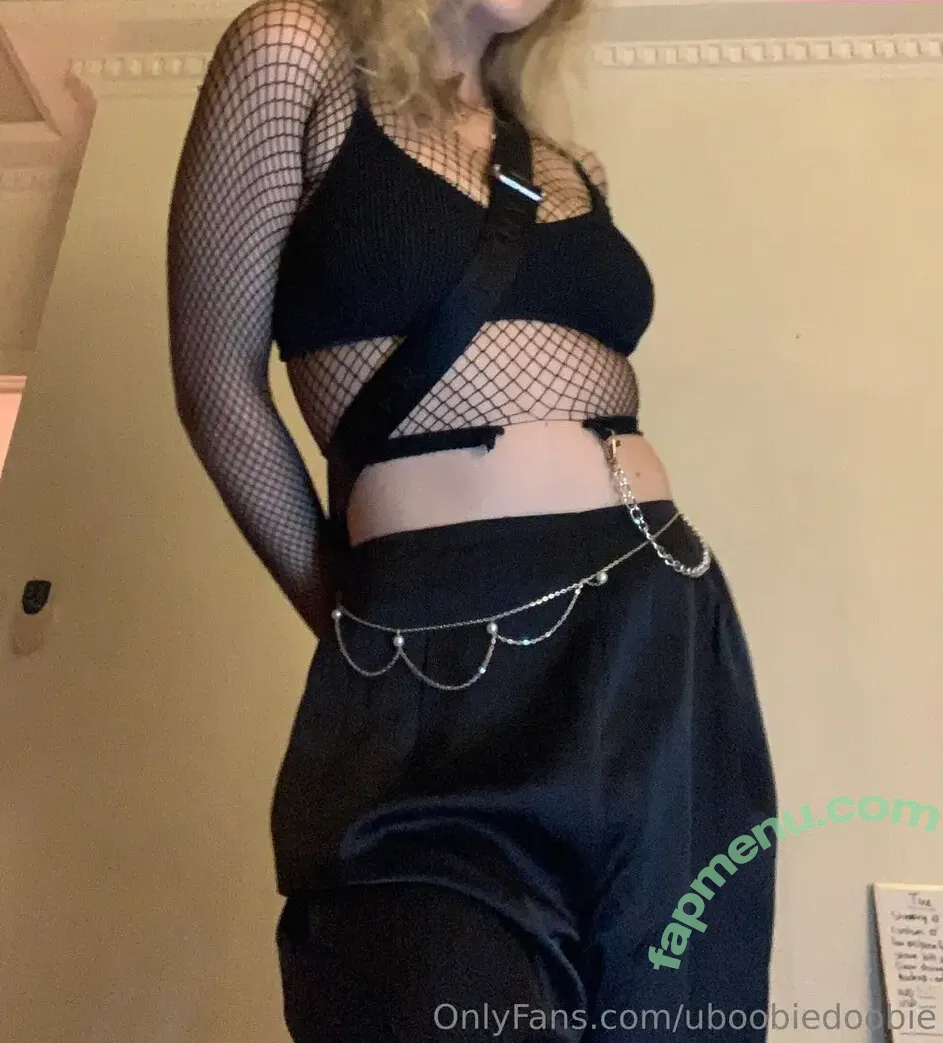 uboobiedoobie nude photo #0033 (uboobiedoobie)