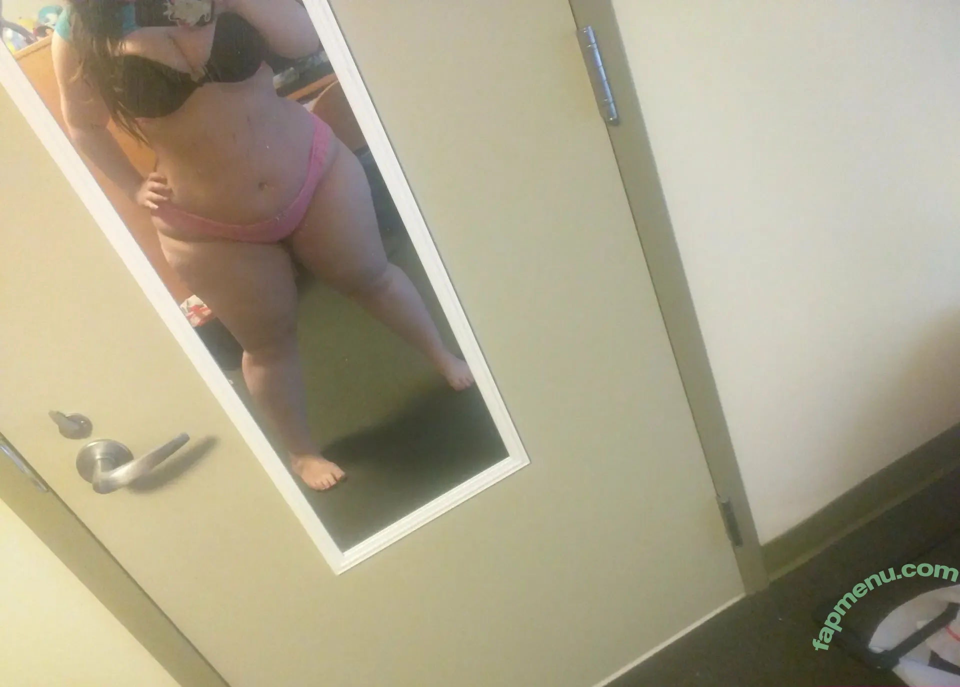 udderlyadorablevip nude photo #0003 (reel)