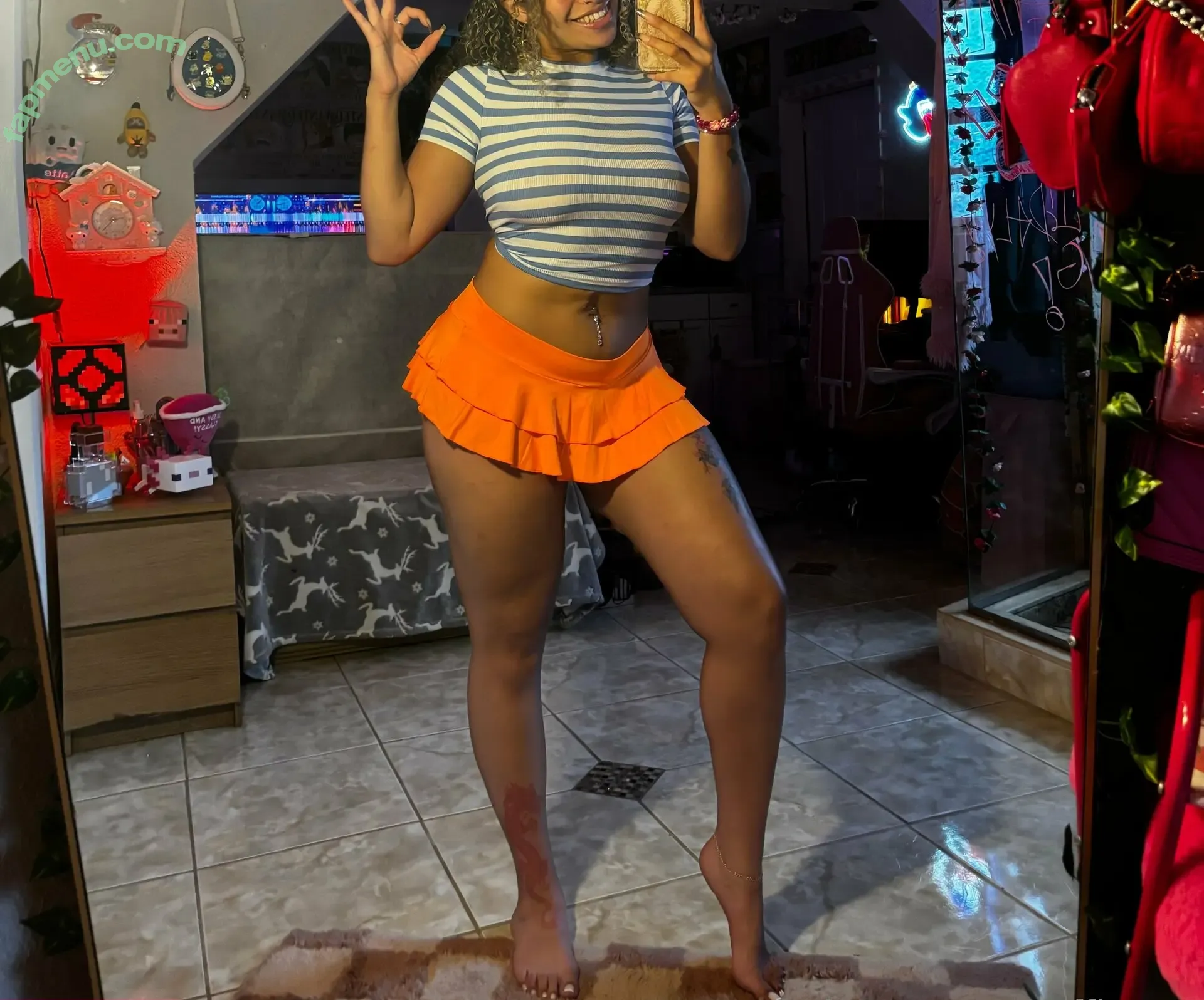 uffitsem nude photo #0007 (uffitsem)