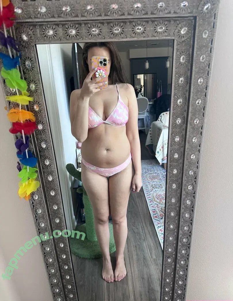 ughughughx3 nude photo #0084 (32ughughh / caaaaityyyy)