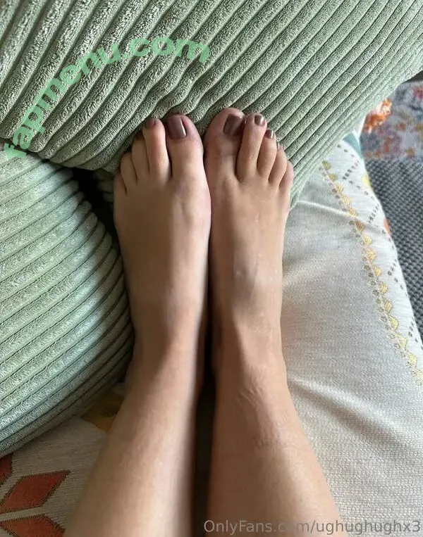 ughughughx3 nude photo #0186 (32ughughh / caaaaityyyy)