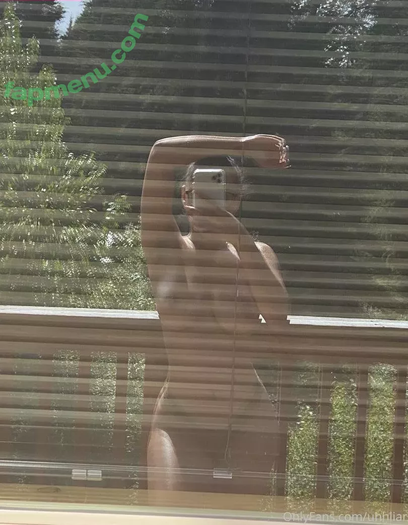 uhhliar nude photo #0003 (uhhlia / uhliaa / uhliaa._)