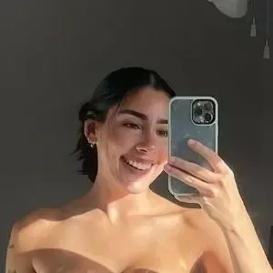 Uhveenyuh / HootieJessXO / mrshatake27 nude photo #0005