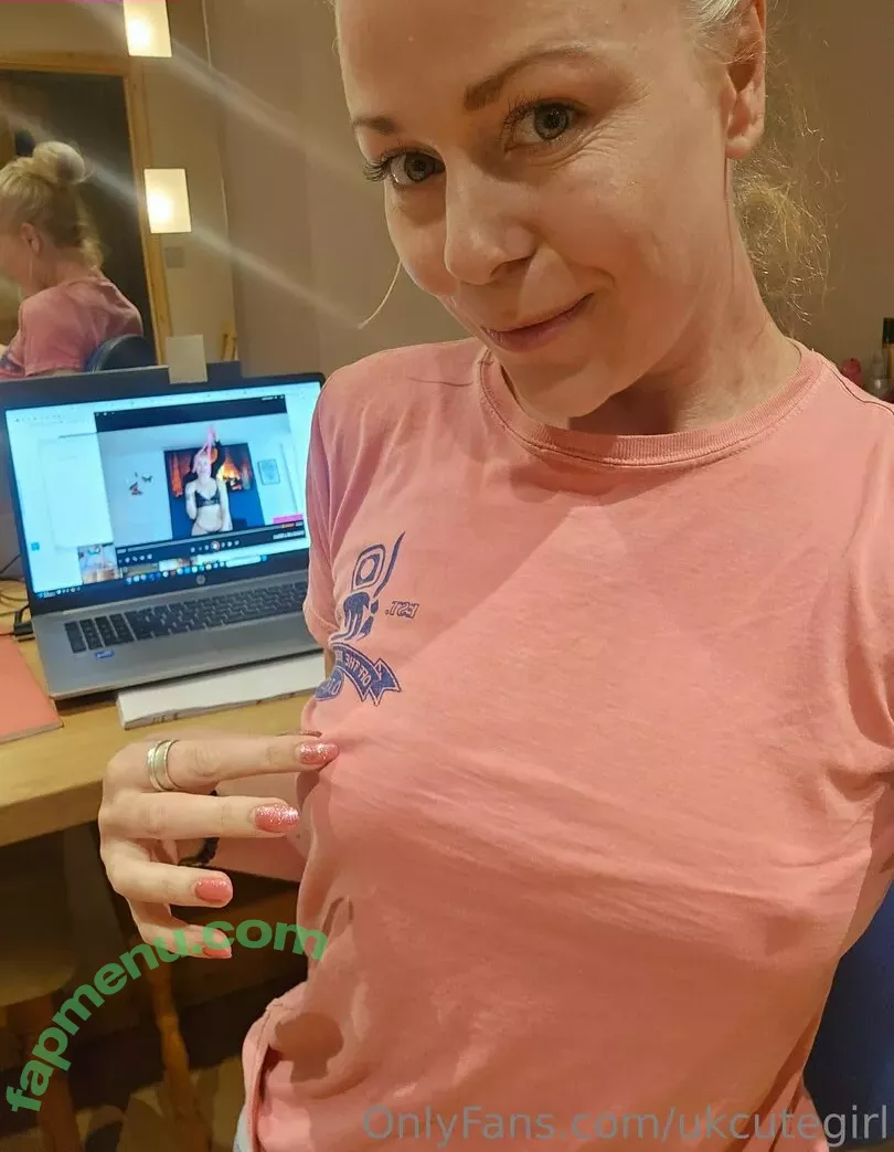 ukcutegirl nude photo #0021 (ukcutegirllucy)