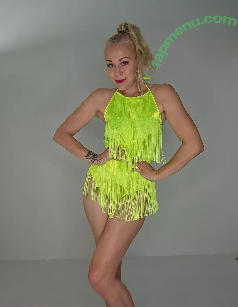 ukcutegirl nude photo #0183 (ukcutegirllucy)