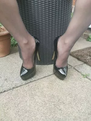 UKMistressRose / ajxclusiveofficial / theenglishrose3 nude photo #0020