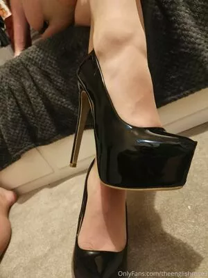 UKMistressRose / ajxclusiveofficial / theenglishrose3 nude photo #0025