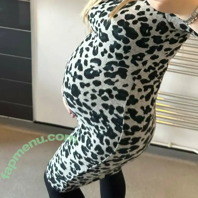 Ukmumof2 nude photo #0002 (pregnanthottie1 / reel)