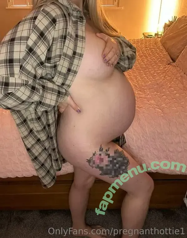 Ukmumof2 nude photo #0014 (pregnanthottie1 / reel)